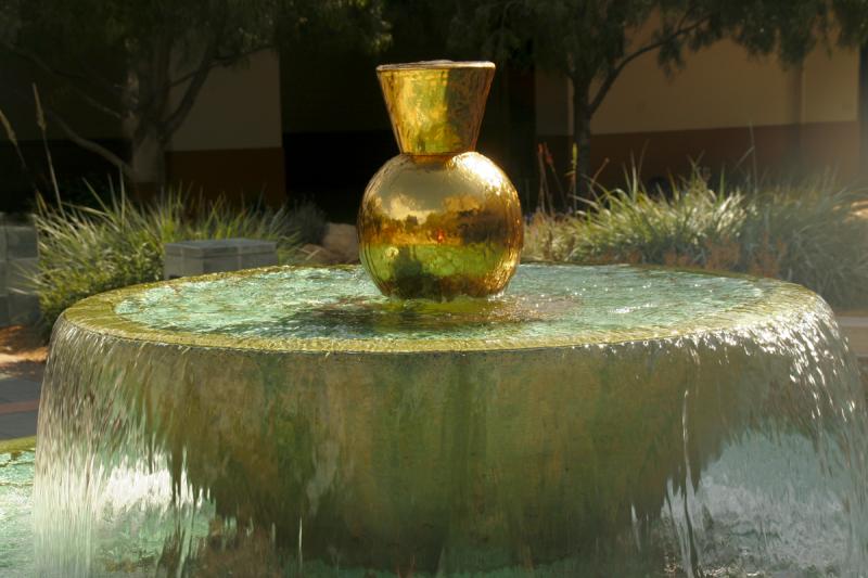 LA photoshoot fountain - UNTITLED ©2010 Martin Oretsky